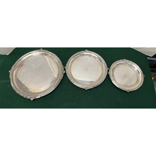 14 - THREE HEAVEY SILVER PLATED SERVING TRAYS WITH HORSE HEAD MOTIF...