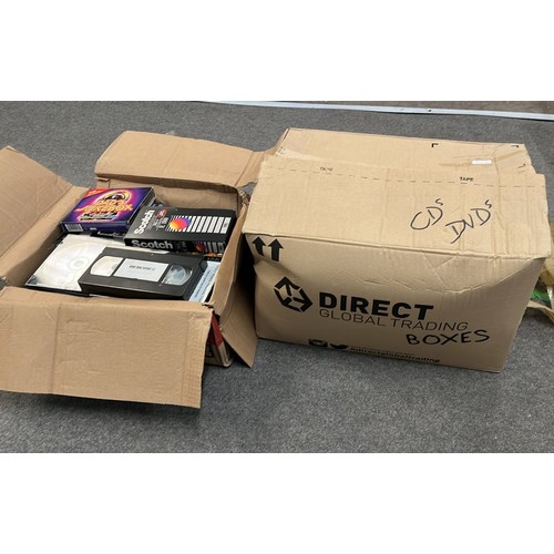313 - QTY OF MIXED CDS & VIDEOS