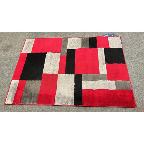 Lot 325       