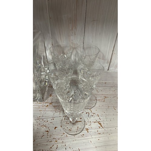 172 - 13 X PORT GLASSES AND DARTINGTON GLASS DECANTER