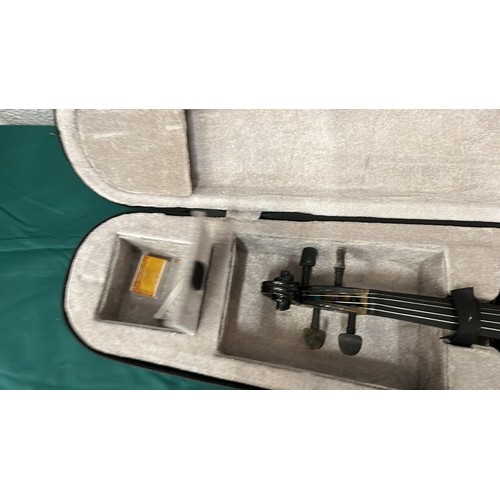 32 - BLACK ELECTRIC VIOLIN WITH CASE