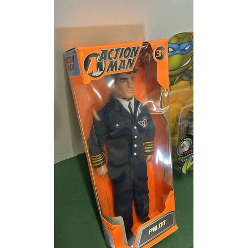 292 - VINTAGE BOXED ACTION MAN PILOT AND TEENAGE MUTANT NINJA TURTLES FIGURE