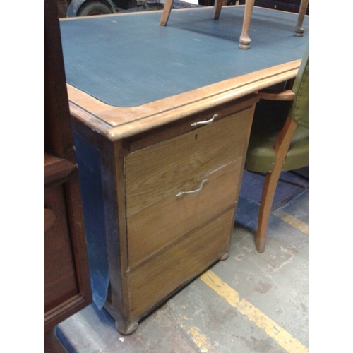 346 - Early 1900s Oak 12 drawer partners desk with two armed chairs