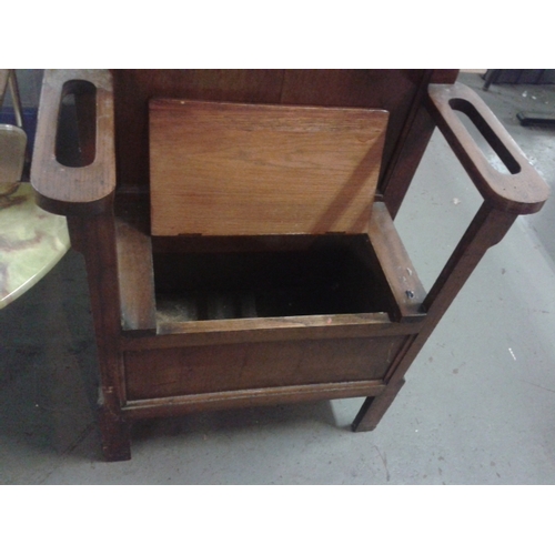 357 - Vintage wooden hall stand seat with storage, active woodworm to one side