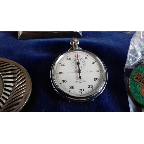 14 - Vintage camerer cuss London, Nero lemania mechanical stopwatch over wound