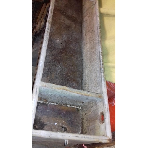 518 - Large galvanised cattle feeding trough 8ft x 19