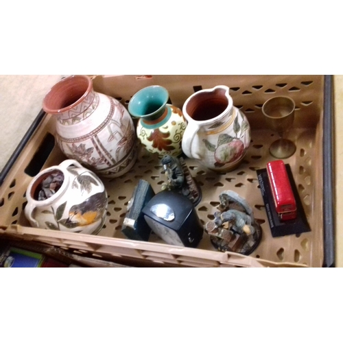 299 - Box of assorted studio pottery etc