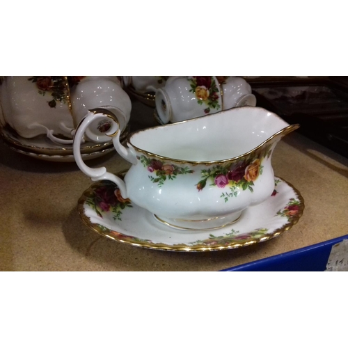 132 - Royal albert old country roses gravy boat and underplate