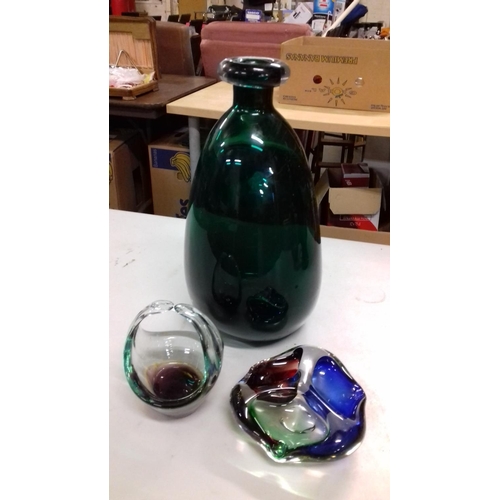 90 - 3 x art glass items being vase, basket and ash tray