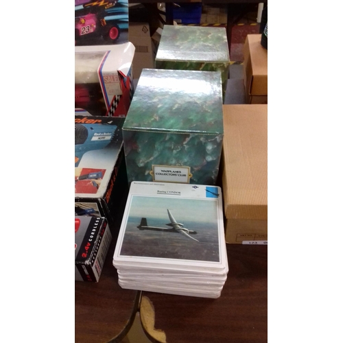 303 - 2 x boxes of warplanes collectors club cards, mainly still in sealed packs