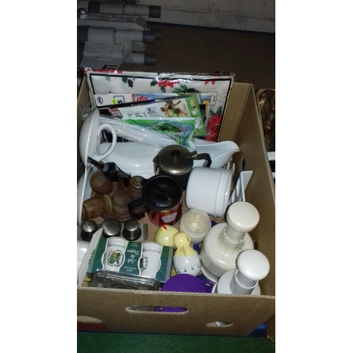 211 - 5 x boxes of assorted kitchen miscellaneous and tableware