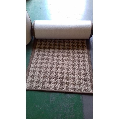 139A - Carpetrunnersuk cream and brown runner 840 x 68 cm