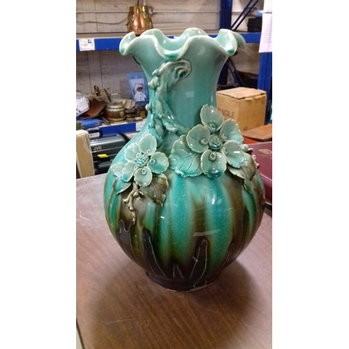 69 - Very large jade green majolica style vase 40 cm tall