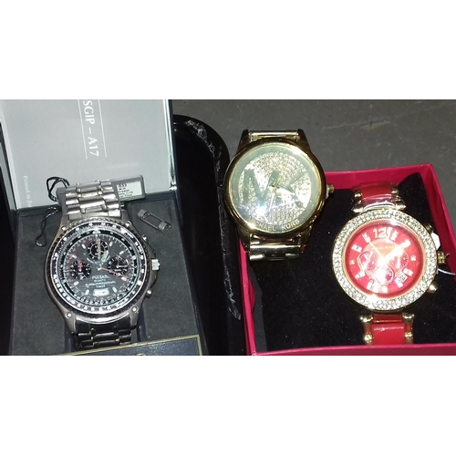 49 - Pulsar analogue watch and 2 x others