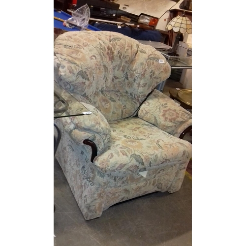 431 - Gplan electric tip and recline tapestry covered armchair