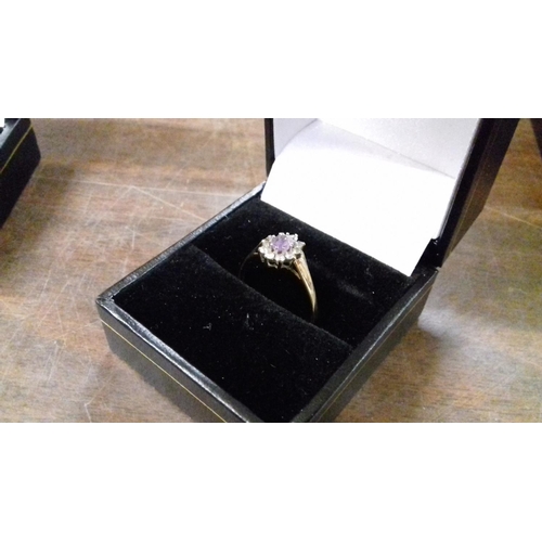 556 - 375 hallmarked cubic zirconia cluster ring size P