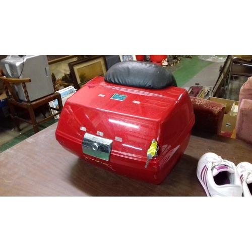 254 - Red geely scooter back box with key