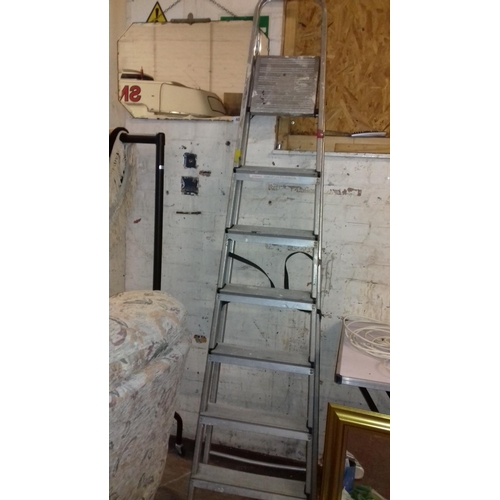 378 - Aluminium 6 step platform ladder