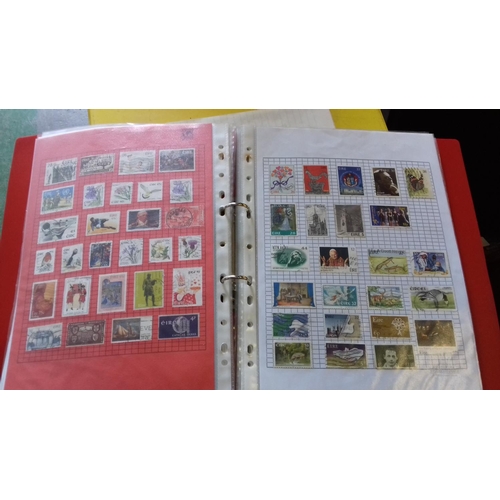 56 - Folder of assorted united kingdom stamps