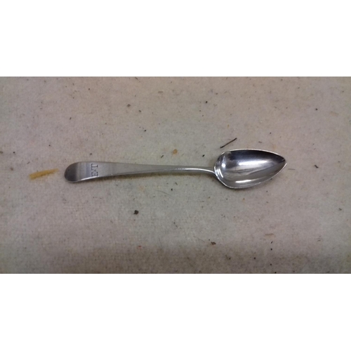 569 - London 1797 hallmarked silver teaspoon