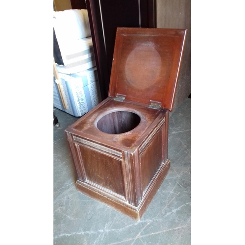 483 - Edwardian wooden commode, no pot, 43 x 43 x 50 cm tall