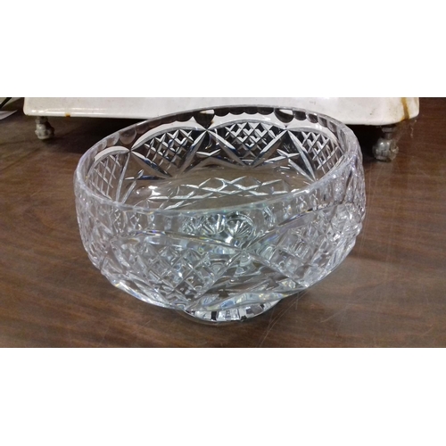 116 - 11 cm tall Tutbury crystal pedestal bowl 16 cm diameter