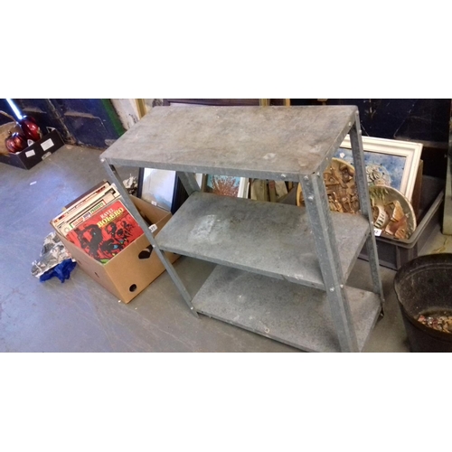 432 - Galvanised 3 tier shelving stand ideal for greenhouse/garage etc 69 x 29 x 81 cm tall