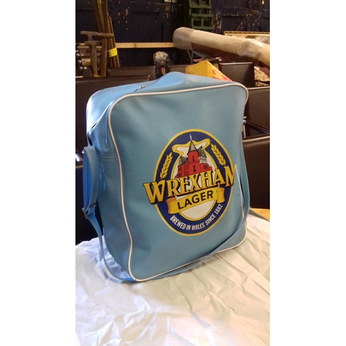 18 - 1970's wrexham lager shouder bag