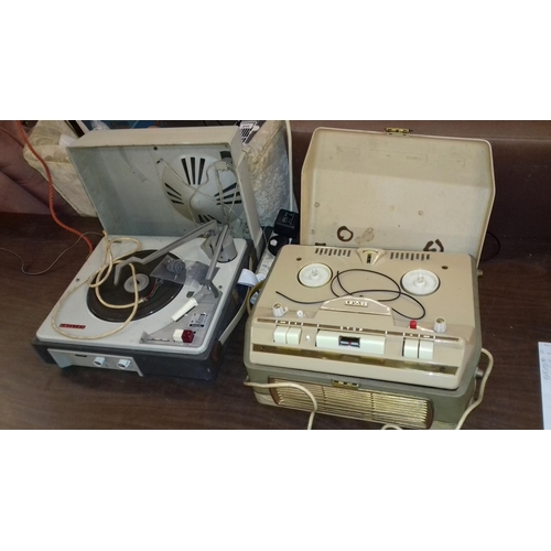 426 - Vintage cossor model CR1602 with microphone present & Philips diamond portable record player sold fo... 