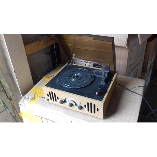 473 - Shenzen 3 speed record player with radio