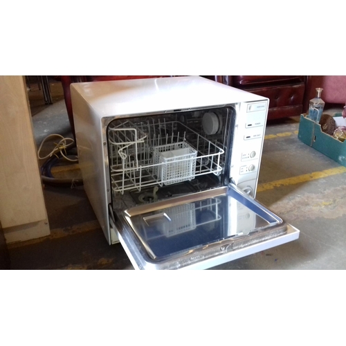 475 - White carlton tabletop dishwasher