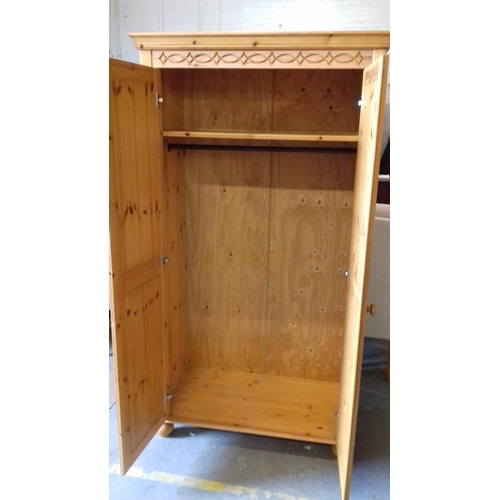 447 - 6ft pine double wardrobe