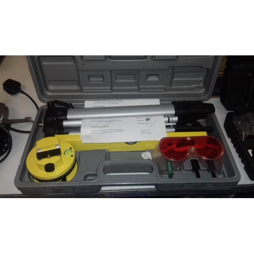 68 - Unused Parkside laser level set in case