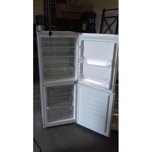 470 - White frigidaire a class frost free 3/4 size fridge freezer