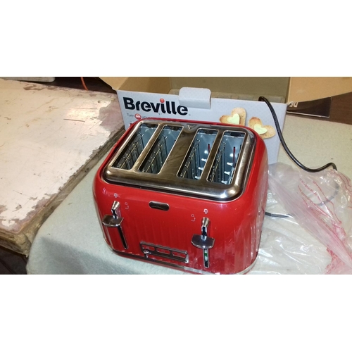 554 - Boxed Breville 'impressions' venetian red 4 slice toaster