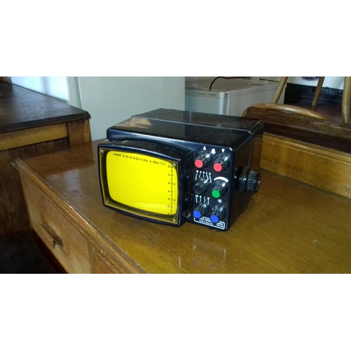 52 - English made video hydrograph fish finder