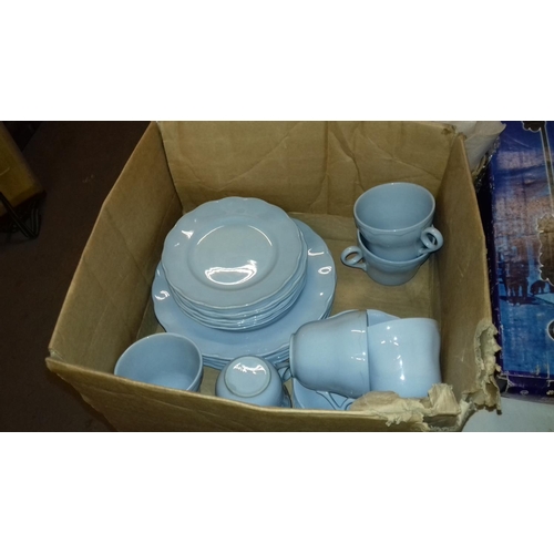 59 - 24 piece Grindley 'Petalware' teaset