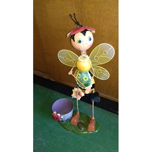 5 - 60 cm tall metal wobbly head bee gardenplant pot holder