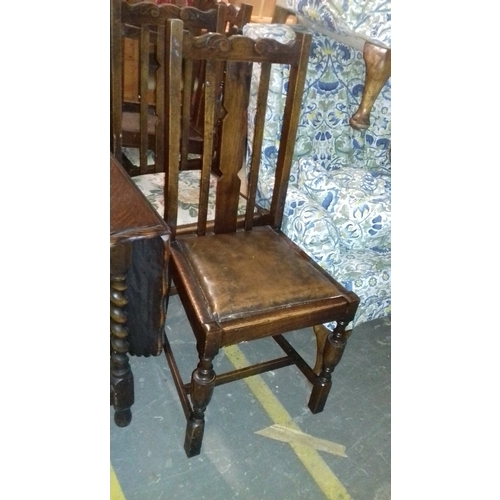 511 - Nice condition dark oak gate leg dining table and 4 chairs