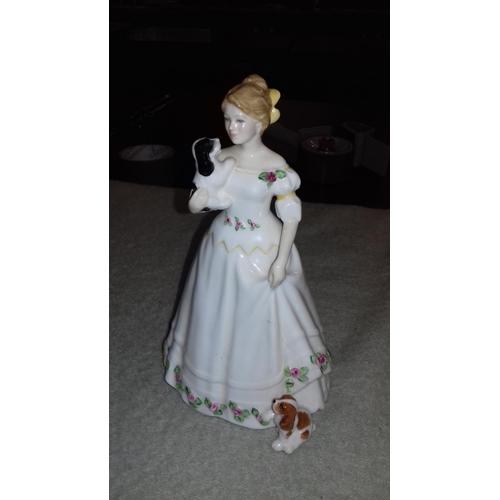 17 - Royal Doulton take me home figurine