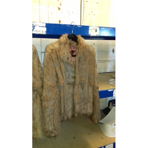 190 - Vintage fur jacket, unsure of fur type