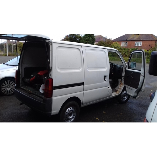 355 - 2000 registered Suzuki Carry panel van. 1300cc petrol with MOT 25th April 2018. 140k mileage and res... 