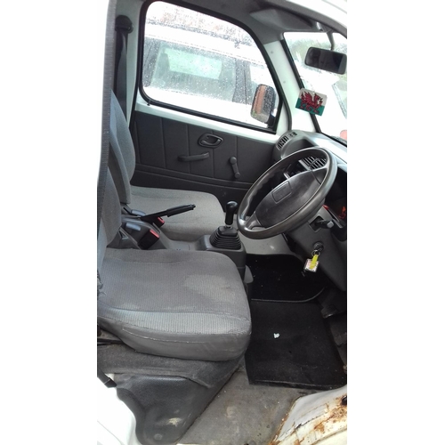 355 - 2000 registered Suzuki Carry panel van. 1300cc petrol with MOT 25th April 2018. 140k mileage and res... 