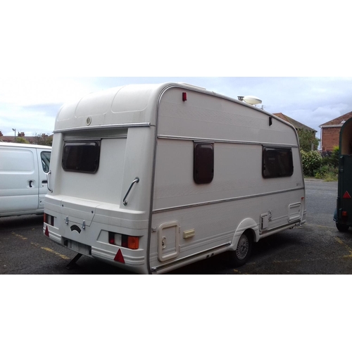 356 - 1990 Van Royce caravan model 365/2 (cost £10k new). All original inside and everything in good worki... 