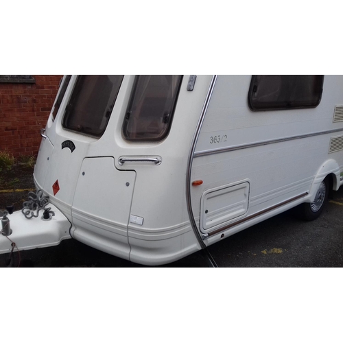 356 - 1990 Van Royce caravan model 365/2 (cost £10k new). All original inside and everything in good worki... 