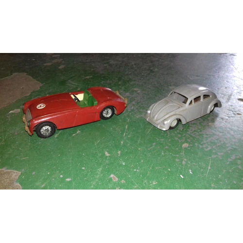 580 - Vintage Scalex Austin Healey and TAT vw beetle