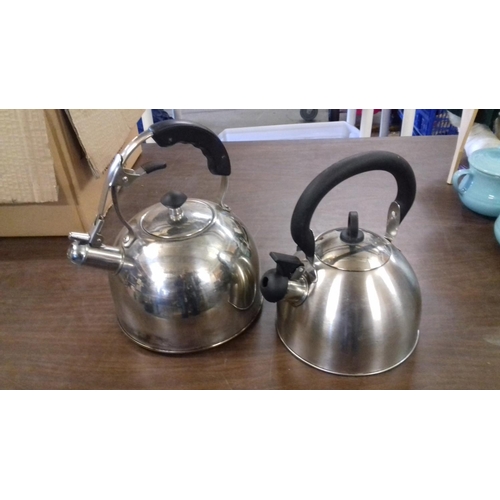 413 - 2 x gas kettles being Prima & Pro Cook