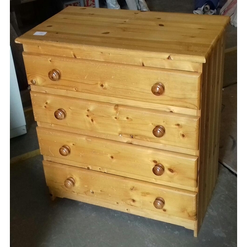 455 - 75 x 44 x 83 cm pine 4 drawer chest