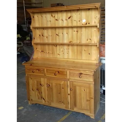 459 - 138 x 45 x 180 cm tall pine 3 drawer & 3 door dresser