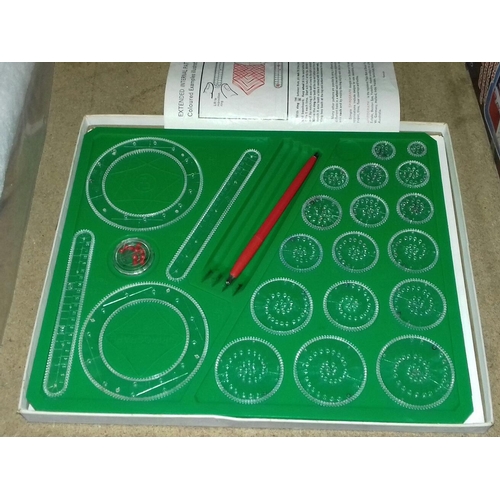 207 - Retro Fisher England Spirograph